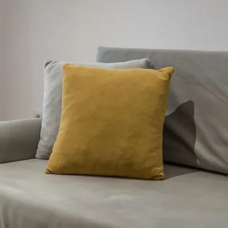 Vibrant - Fully Furnished Modern In City Center Apartment